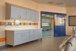 Nov� sortiment kovov�ho laboratorn�ho n�bytku